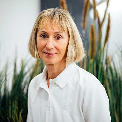 Dr. Hildegard Overkamp