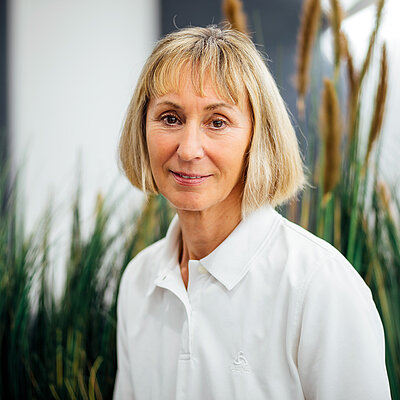 Dr. Hildegard Overkamp